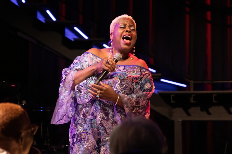 Photos: AMERICAN SONGBOOK ASSOCIATION HONORS LILLIAS WHITE at Chelsea Table + Stage Image