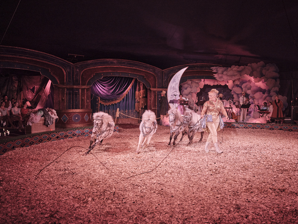Photos: First Look at Giffords Circus 2023 Tour LES ENFANTS DU PARADIS Image