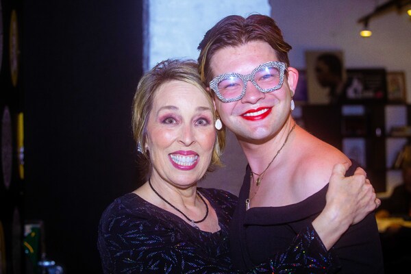 Photos: May 30th THE LINEUP WITH SUSIE MOSHER In Matt Baker's Artistic Style Image