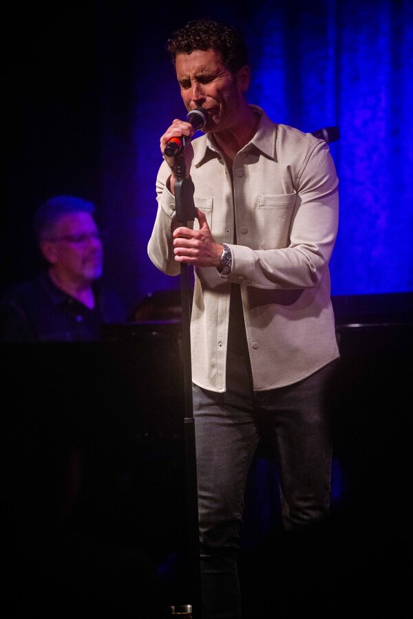 Photos: May 30th THE LINEUP WITH SUSIE MOSHER In Matt Baker's Artistic Style Image