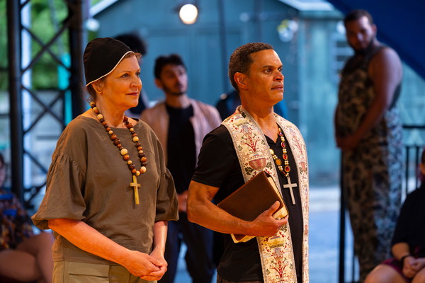 Photos: First Look at HENRY V at Hudson Valley Shakespeare Festival Image