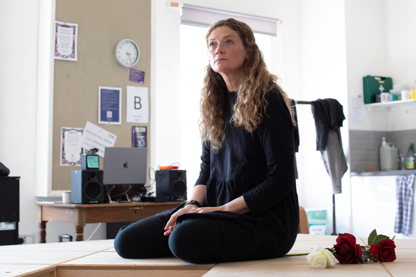 Photos: Inside Rehearsal For SWELL at Orange Tree Theatre Image