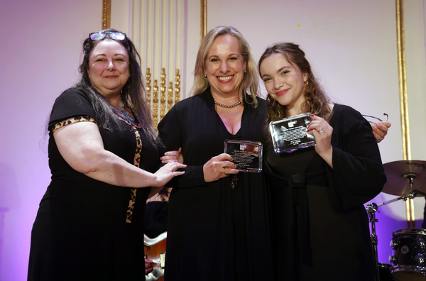Mary Rose Lloyd, Emma Walton Hamilton, and Hope Hamilton  Photo