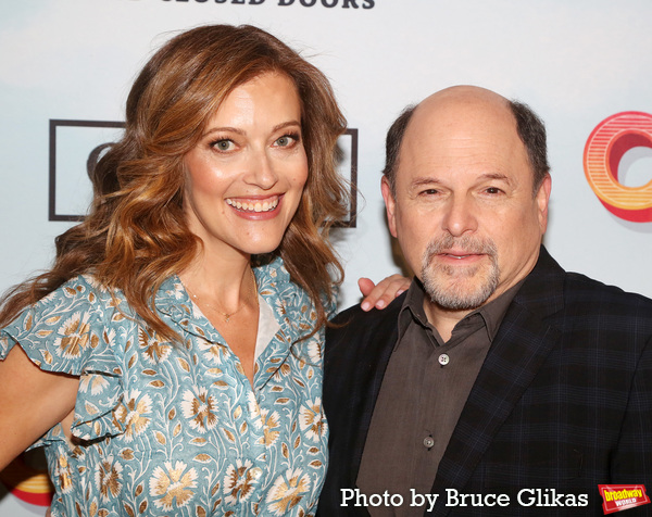 Photos: The Cast of THE COTTAGE Meets the Press Image