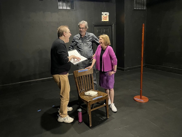 Photos: First Look At The Chicago Premiere of BEING SEEN At The Den Theatre 