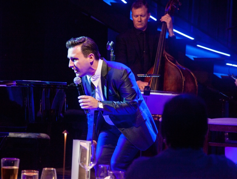 Review: No Blue Patrons At Chelsea Table + Stage After Nicolas King's SHAKING THE BLUES AWAY Image