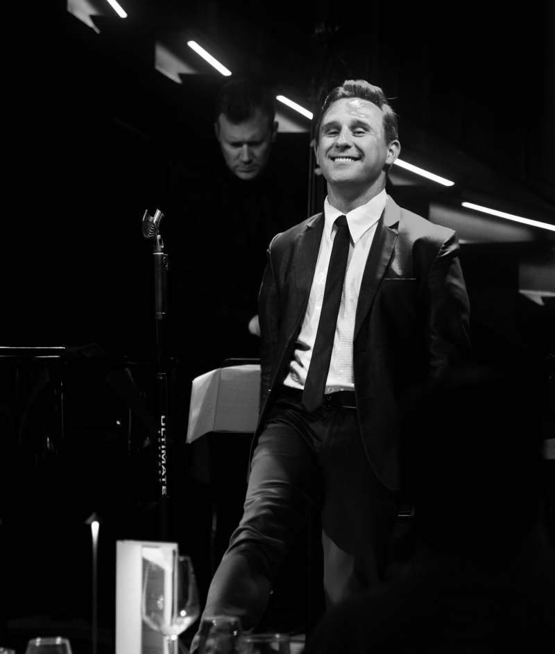 Review: No Blue Patrons At Chelsea Table + Stage After Nicolas King's SHAKING THE BLUES AWAY Image