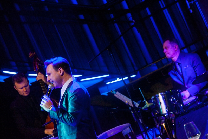 Review: No Blue Patrons At Chelsea Table + Stage After Nicolas King's SHAKING THE BLUES AWAY Image