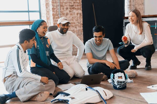 Photos: Go Inside Rehearsal for DUCK at the Arcola Theatre Image