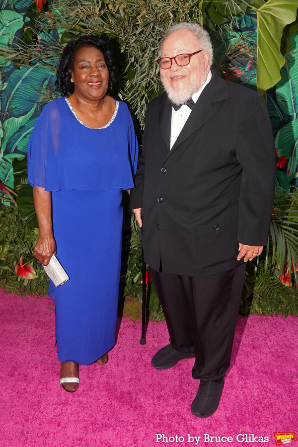 Photos: Broadway's Brightest Stars Hit the Red Carpet at the 2023 Tony Awards Image