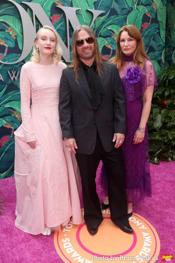 Photos: Broadway's Brightest Stars Hit the Red Carpet at the 2023 Tony Awards Image
