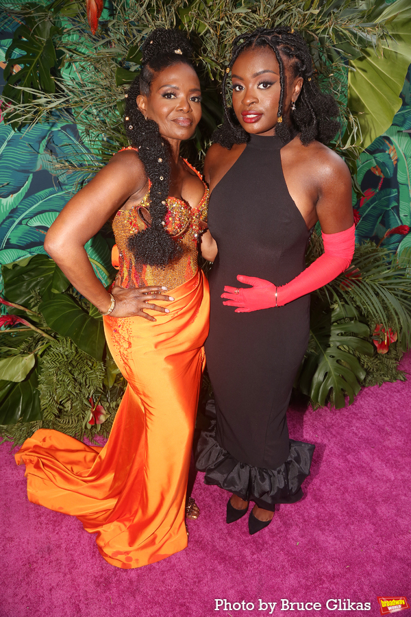 Photos: Broadway's Brightest Stars Hit the Red Carpet at the 2023 Tony Awards Image