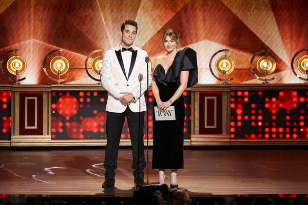 Photos: Go Inside the Tony Awards With Ariana DeBose, Alex Newell & More Image