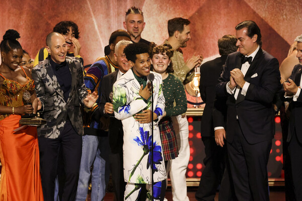 Photos: Go Inside the Tony Awards With Ariana DeBose, Alex Newell & More Image