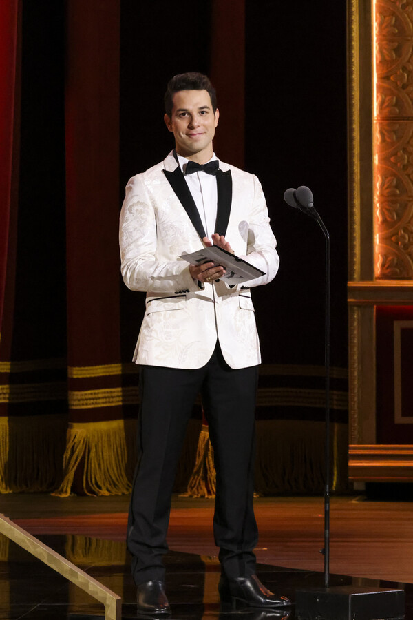 Photos: Go Inside the Tony Awards With Ariana DeBose, Alex Newell & More Image