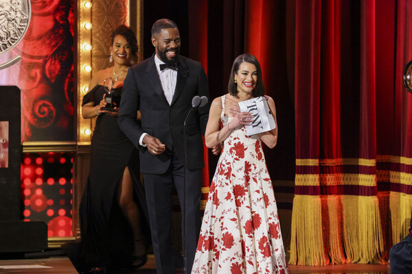 Photos: Go Inside the Tony Awards With Ariana DeBose, Alex Newell & More Image