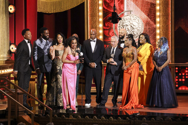 Photos: Go Inside the Tony Awards With Ariana DeBose, Alex Newell & More Image