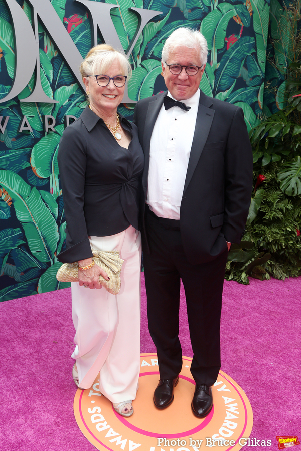 Photos: Broadway's Brightest Stars Hit the Red Carpet at the 2023 Tony Awards Image
