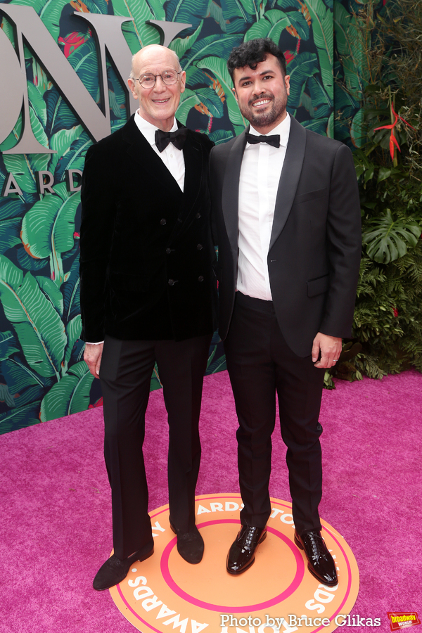 Photos: Broadway's Brightest Stars Hit the Red Carpet at the 2023 Tony Awards Image