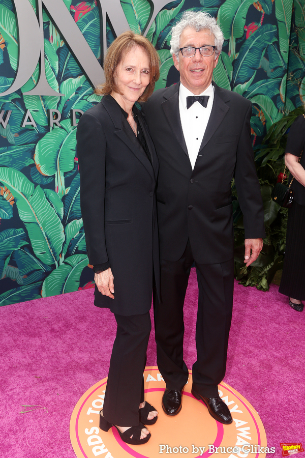 Photos: Broadway's Brightest Stars Hit the Red Carpet at the 2023 Tony Awards Image