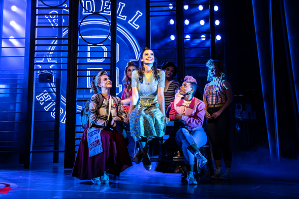 Photos: Check Out All New Photos From GREASE at the West End's Dominion Theatre Image