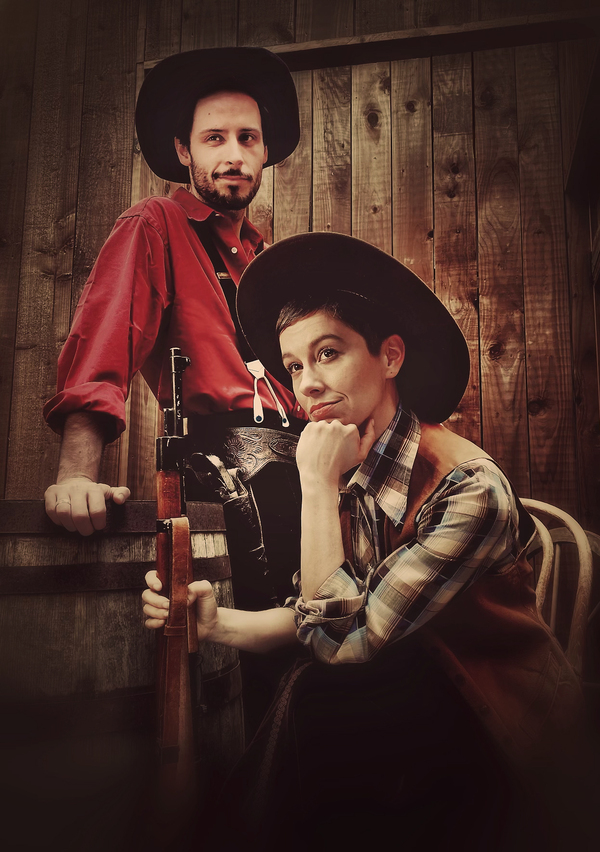 Photo: First Look at SuRie and Charlie McCullagh in ANNIE GET YOUR GUN at the Lavender Theatre 