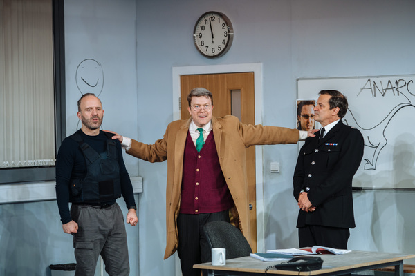 Photos: First Look at the West End Transfer of ACCIDENTAL DEATH OF AN ANARCHIST 