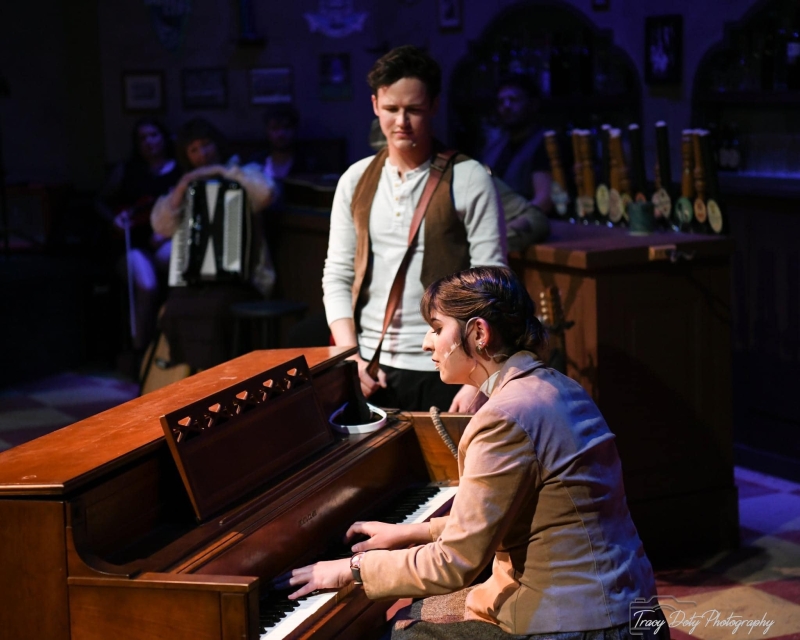 Review: StageDoor's ONCE Succeeds with its Harmonious Heartbreak Image
