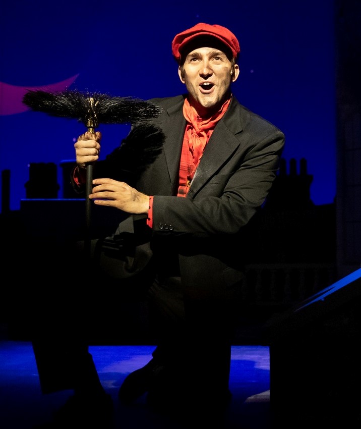 Review: MARY POPPINS at Theatre Memphis Image