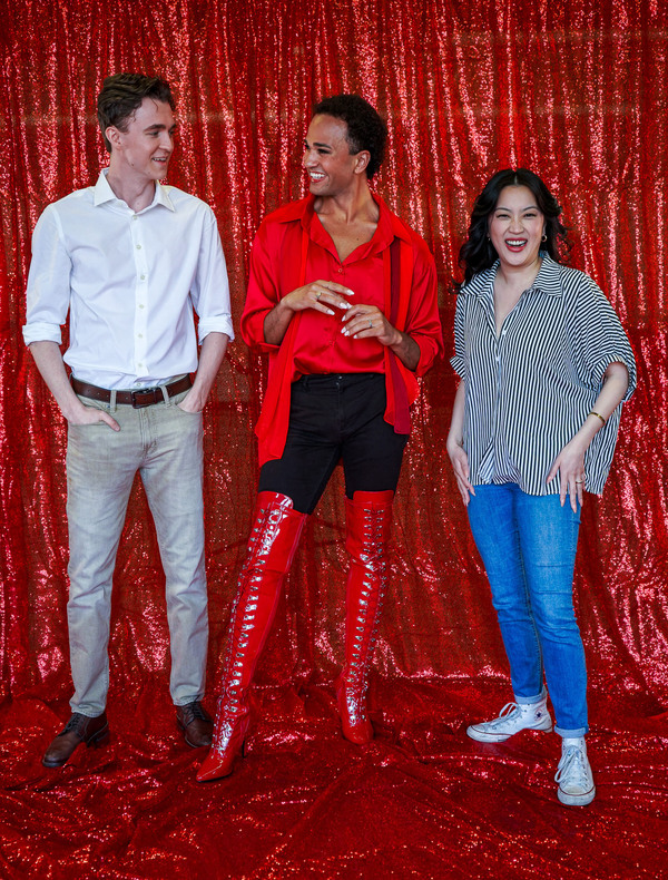 Photos: First Look At The Stars Of KINKY BOOTS At Duluth Playhouse 
