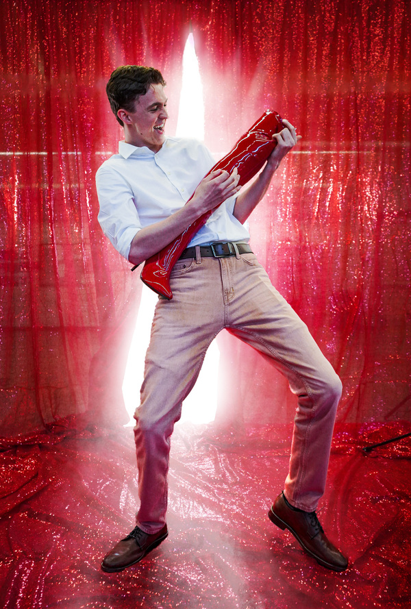 Photos: First Look At The Stars Of KINKY BOOTS At Duluth Playhouse Image