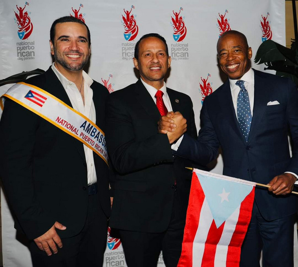 Photos: Young Latino Actors Represented in Puerto Rican Day Parade and Gala 