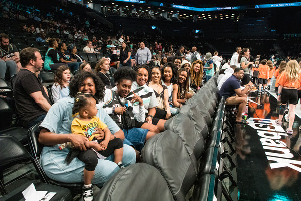 Photos: FLEX Team Takes a Field Trip to a NY Liberty Game Image