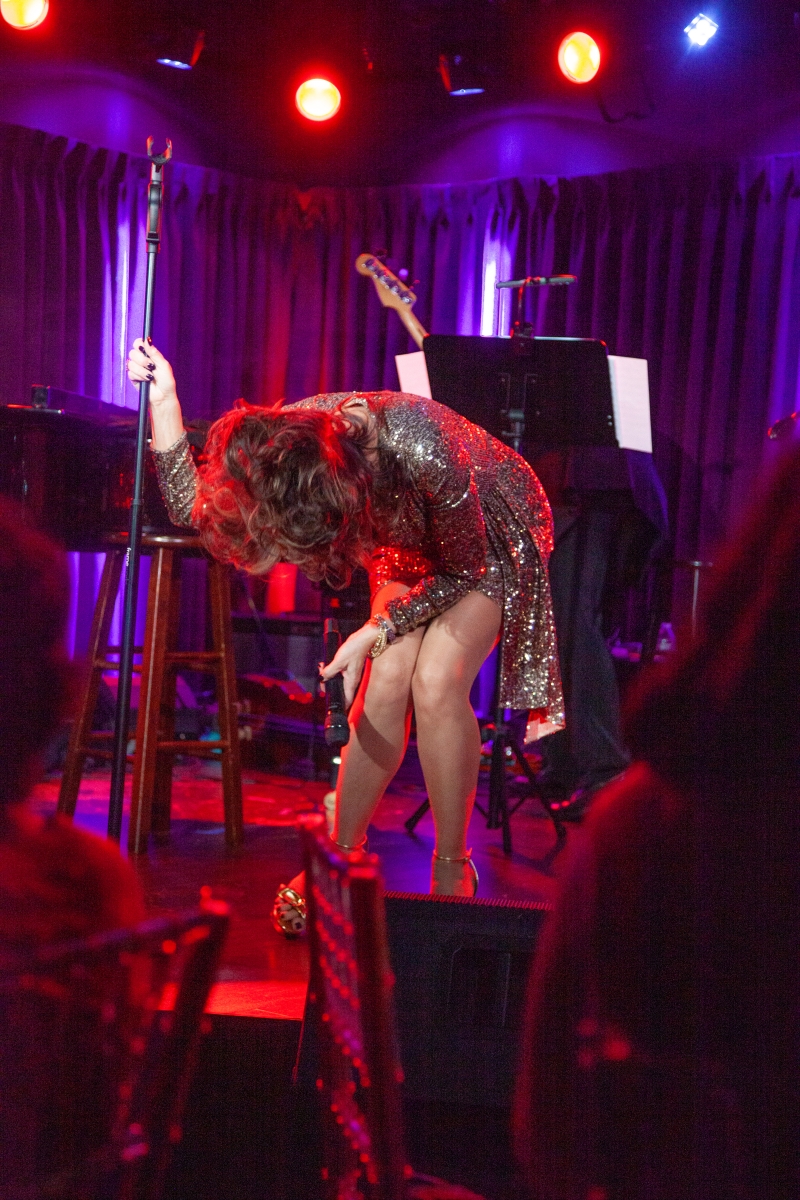 Review: Janine LaManna Owns The Stage In BLACK & GOLD at The Green Room 42 Image