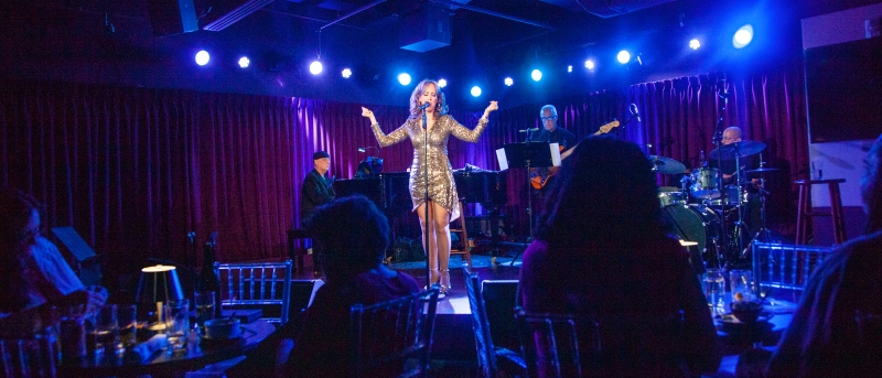 Review: Janine LaManna Owns The Stage In BLACK & GOLD at The Green Room 42 Image