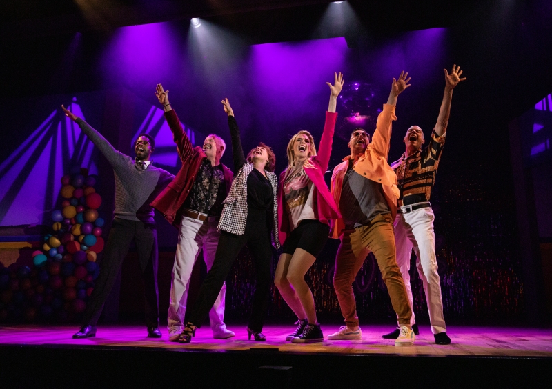 Review: THE PROM at The Phoenix Theatre Company Image