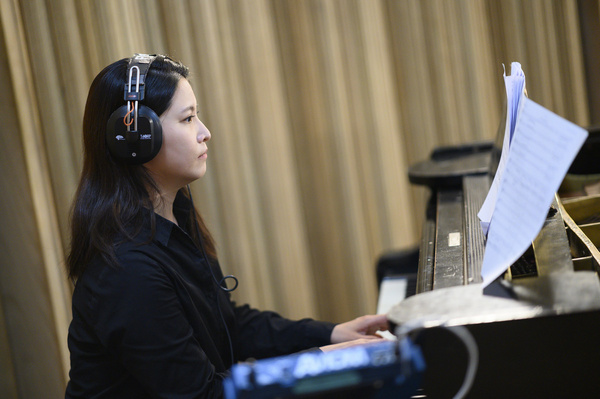 Photos: First Look at the Original Taiwan Company of NEXT TO NORMAL Image