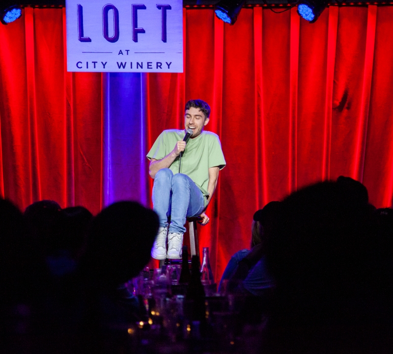 Review: Online Viral Sensations Robyn Schall & Will Burkart Knock It Out With Jokes & Stories At City Winery Image