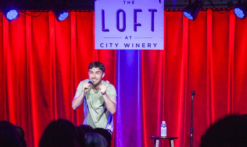 Review: Online Viral Sensations Robyn Schall & Will Burkart Knock It Out With Jokes & Stories At City Winery 