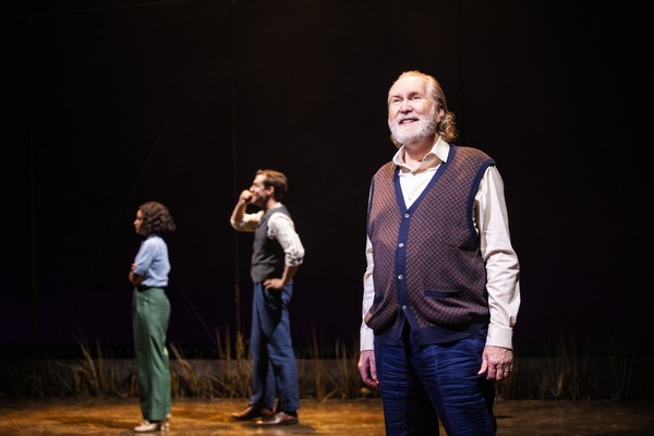 Photos: See Ryan Vasquez, Isabelle McCalla & More in WATER FOR ELEPHANTS World Premiere Image