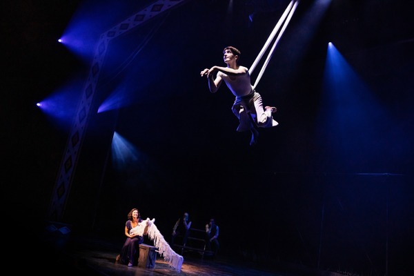 Photos: See Ryan Vasquez, Isabelle McCalla & More in WATER FOR ELEPHANTS World Premiere Image