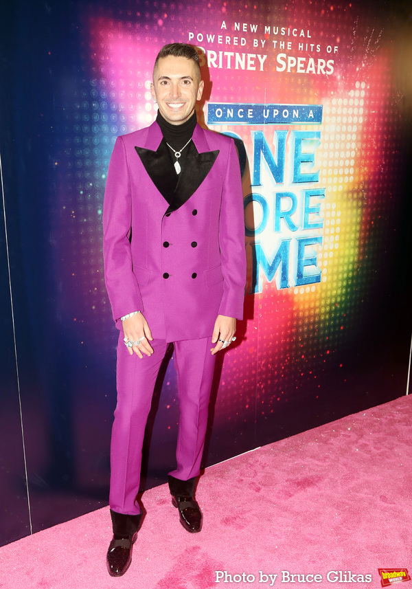Photos: Stars Walk the Pink Carpet at ONCE UPON A ONE MORE TIME Opening Night! Image