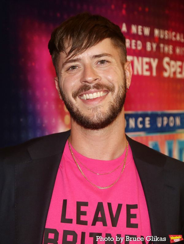 Photos: Stars Walk the Pink Carpet at ONCE UPON A ONE MORE TIME Opening Night! Image