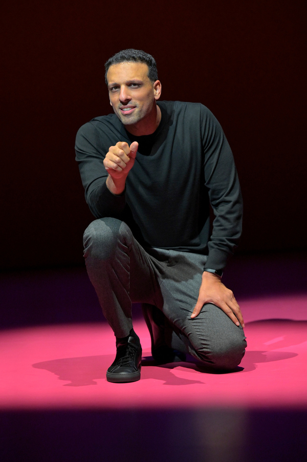 Photos: First Look at Ari'el Stachel's Solo Show OUT OF CHARACTER at Berkeley Rep Image