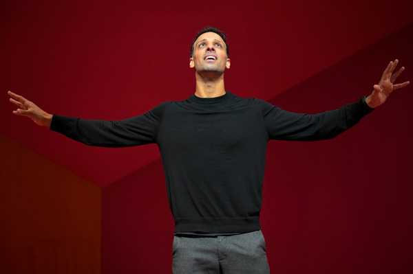 Photos: First Look at Ari'el Stachel's Solo Show OUT OF CHARACTER at Berkeley Rep 