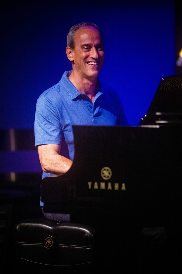 Lon Hoyt, Musical Director and pianist. Photo