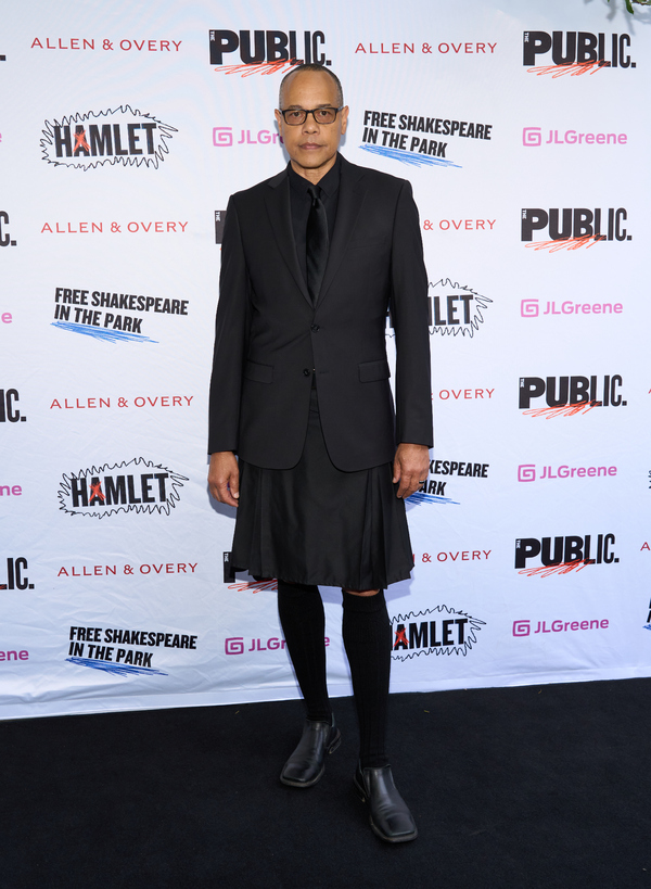 Photos: Go Inside Opening Night of HAMLET at Free Shakespeare in the Park Image