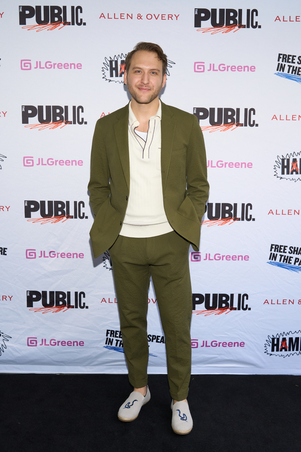 Photos: Go Inside Opening Night of HAMLET at Free Shakespeare in the Park Image