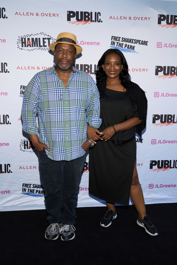 Photos: Go Inside Opening Night of HAMLET at Free Shakespeare in the Park Image