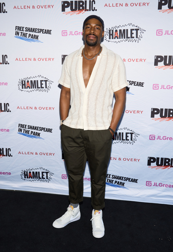 Photos: Go Inside Opening Night of HAMLET at Free Shakespeare in the Park Image